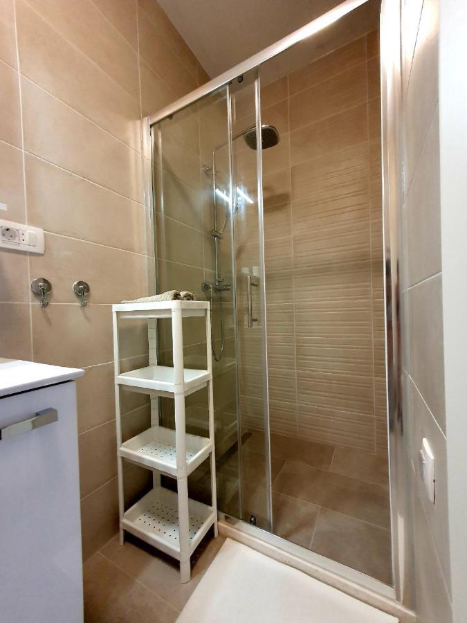 Apartmani M&S Sveta Nedelja  Esterno foto