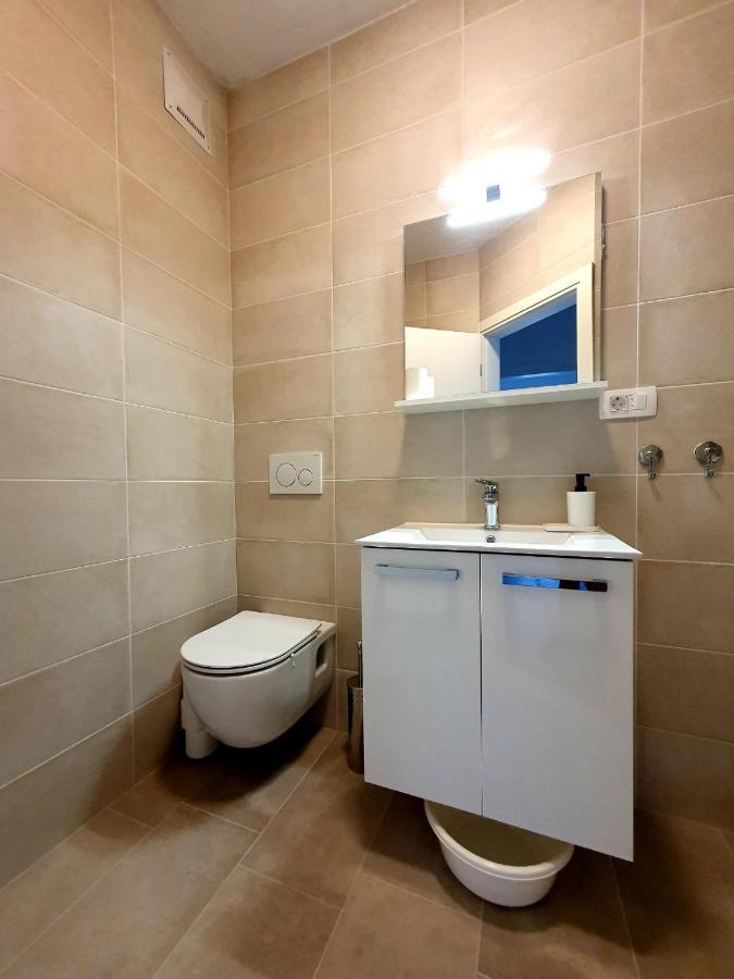 Apartmani M&S Sveta Nedelja  Esterno foto